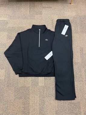 ALO Quarter-Zip Black Crewneck and Uncuffed Pants Sweatsuit